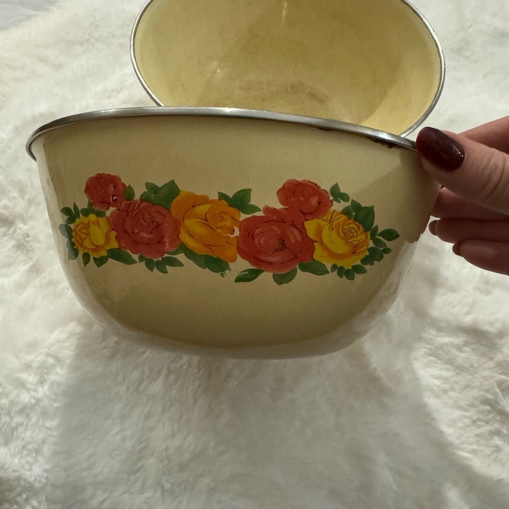 Floral Enamel Large Vintage Mixing Bowl Set Roses Floral Flower Cottagecore - Picture 11 of 13